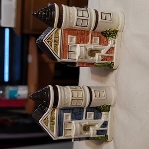 Otagiri Victorian Houses Salt and Pepper Shakers Set Handpainted Vintage Japan